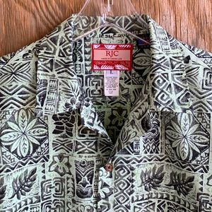 RJC Authentic Made in Hawaii Reverse Print Aloha Shirt - Large